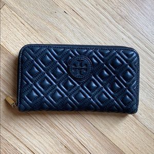 Tory Burch Black Quilted Wallet